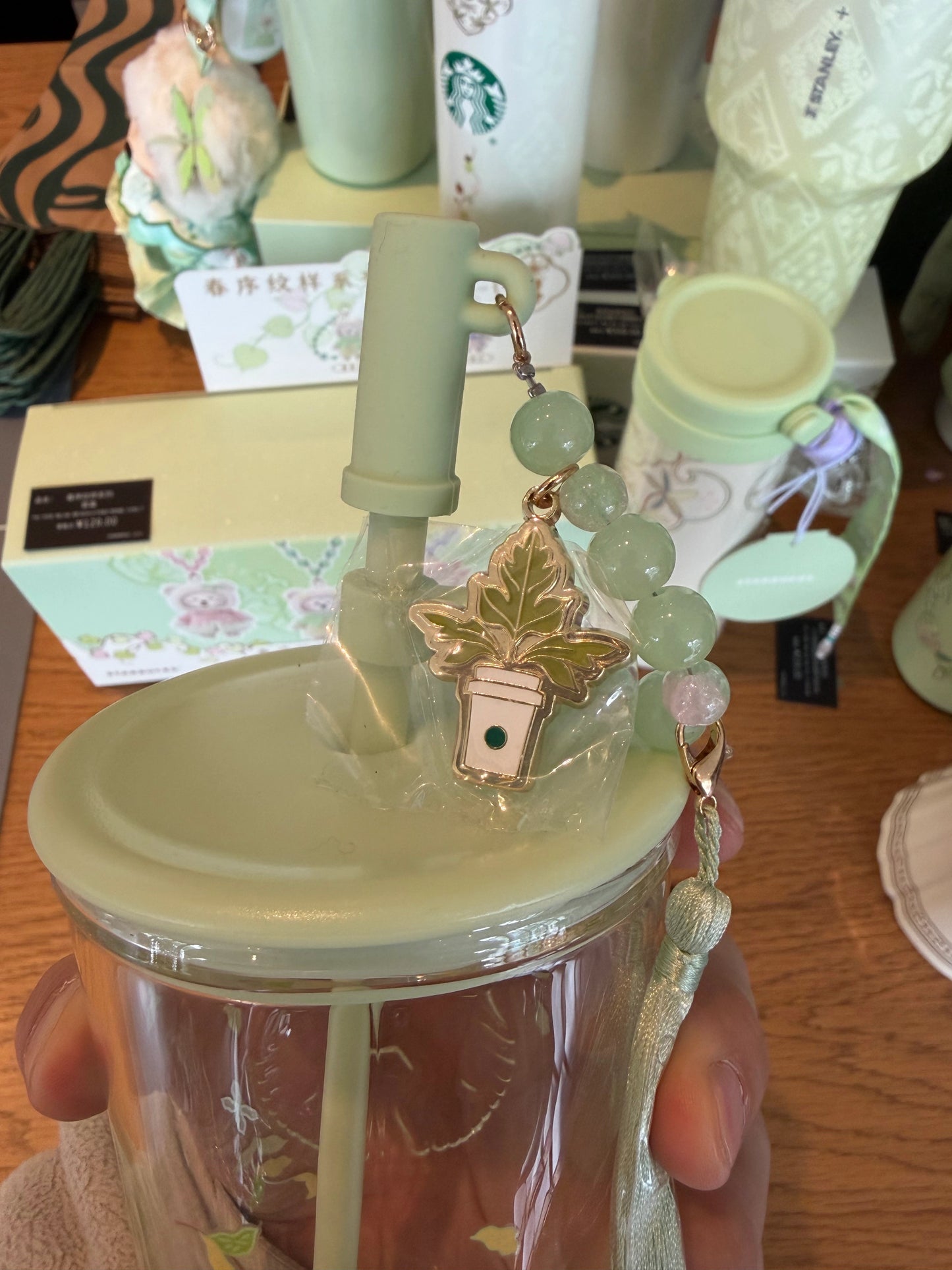 Starbucks China Spring Blessings 530ml Triangular Straw Glass topper