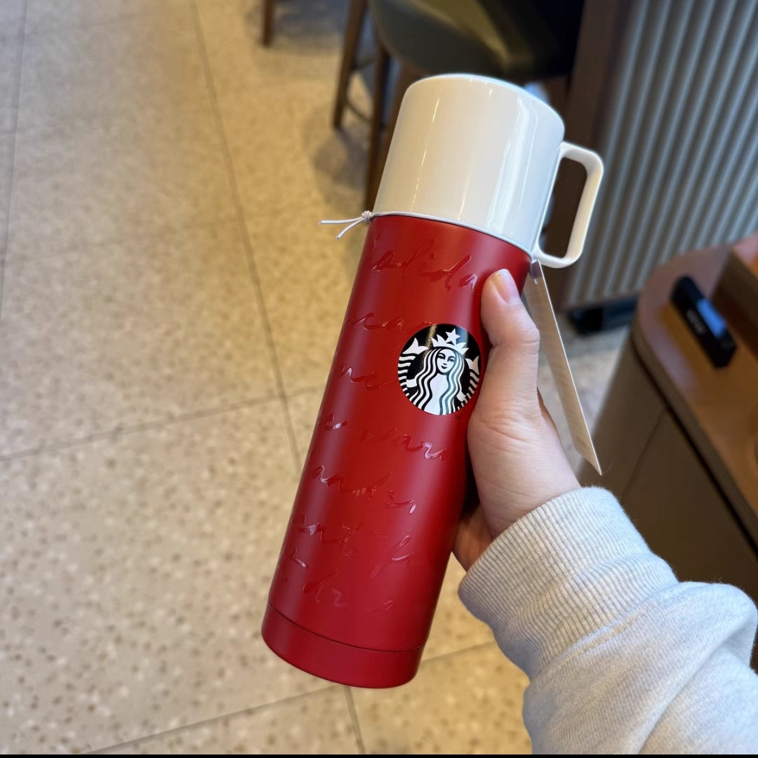 Starbucks Korea 2025 Christmas Red SS Cup With White Lid 500ml on hand