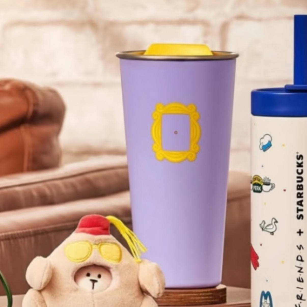 Starbucks Korea+Friends Co-Branded SS Purple Tumbler 473ml Display